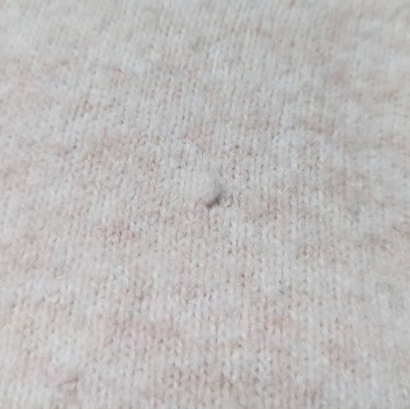 H&M gemstone sweater - Picture 3 of 4